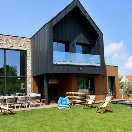 Villa Les *