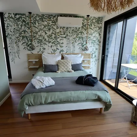 Les Villa *
